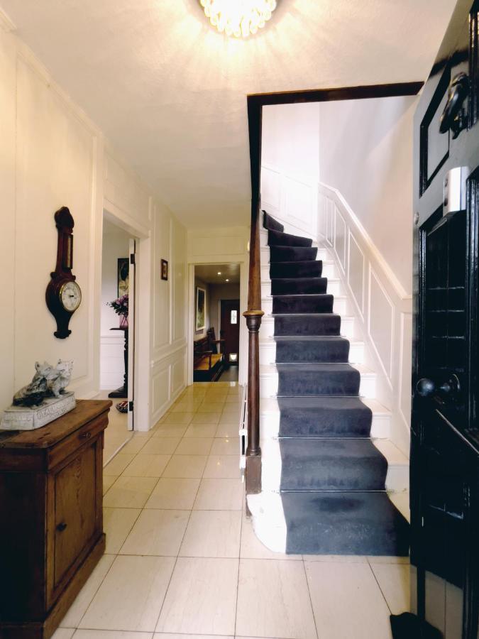 Manor House Of Cheshunt- Historic Villa 외부 사진