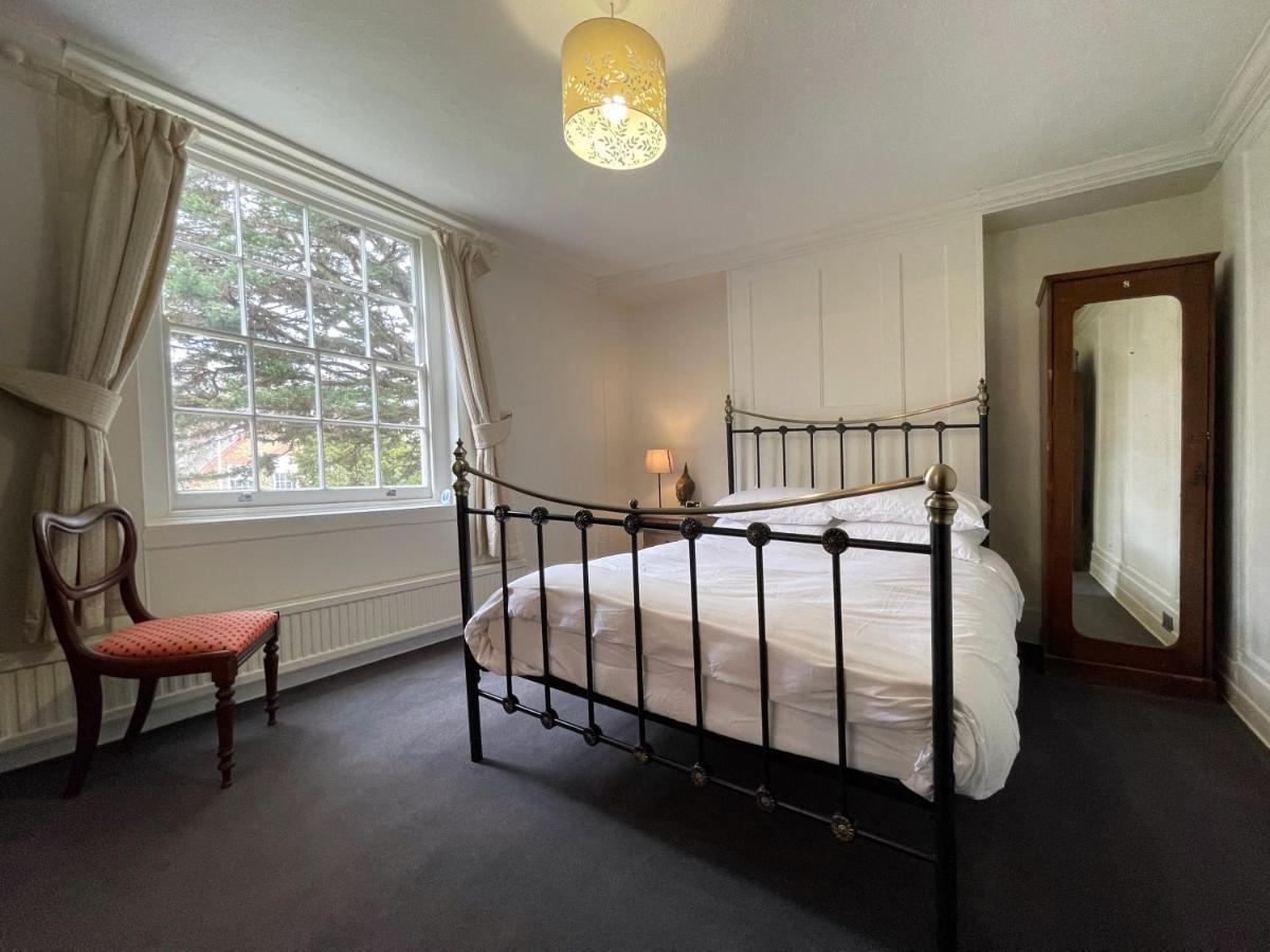 Manor House Of Cheshunt- Historic Villa 외부 사진
